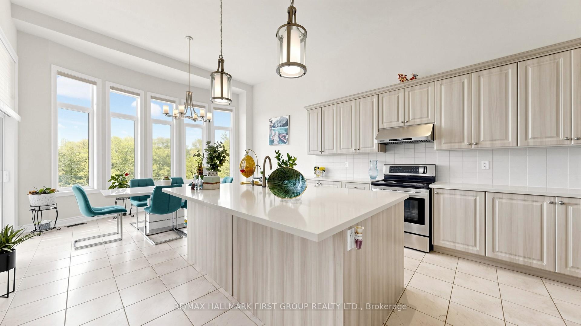 Photo 10 of 40 Hackett Street, East Gwillimbury, Sharon — HOMEH