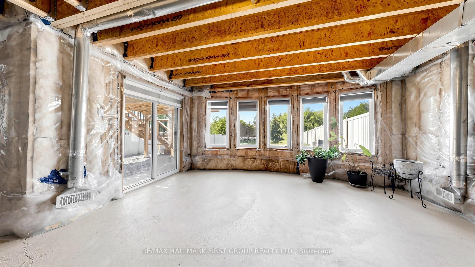 Photo 39 of 40 Hackett Street, East Gwillimbury, Sharon — HOMEH
