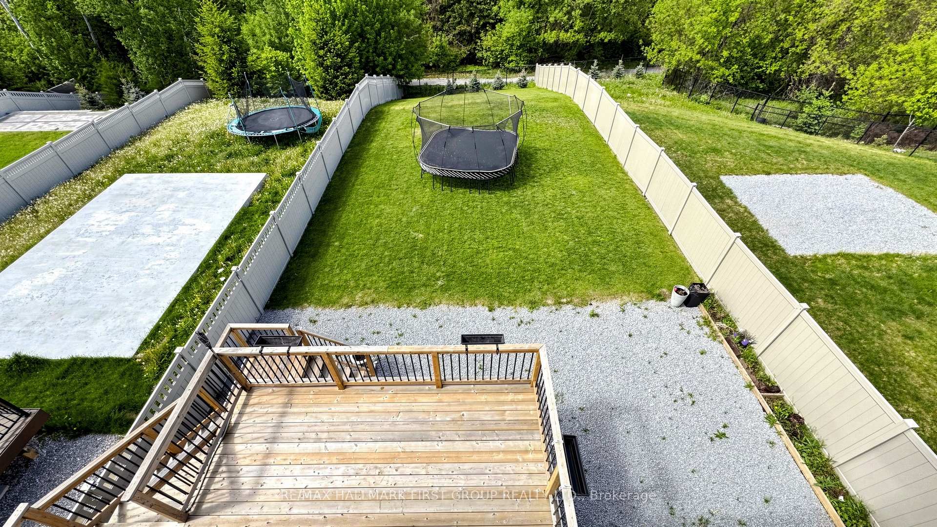 Photo 46 of 40 Hackett Street, East Gwillimbury, Sharon — HOMEH