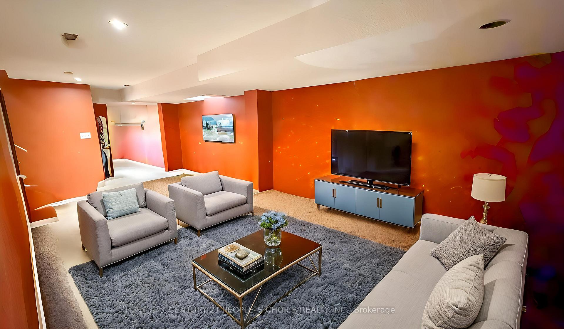 Photo 13 of 20 Belinda Drive, Brampton, Fletcher's Meadow — HOMEH