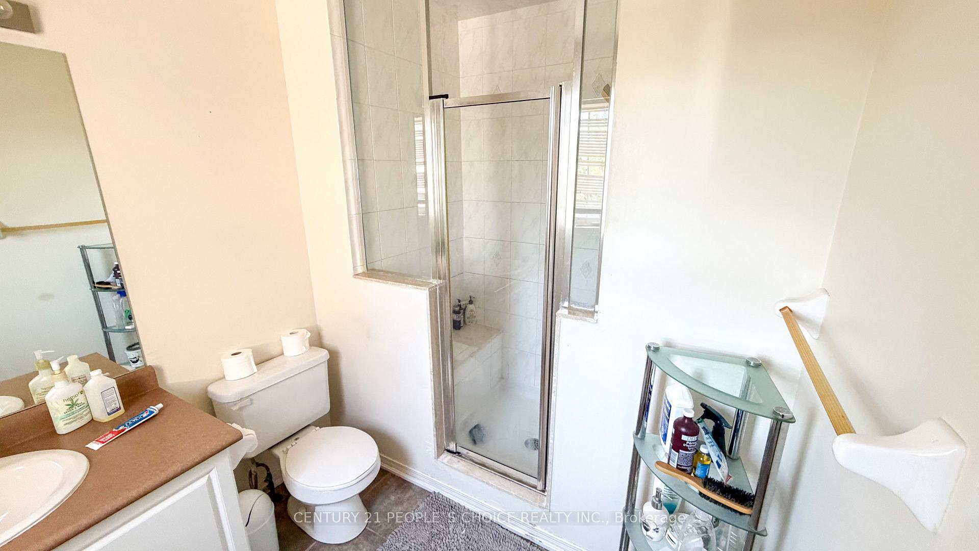 Photo 17 of 20 Belinda Drive, Brampton, Fletcher's Meadow — HOMEH