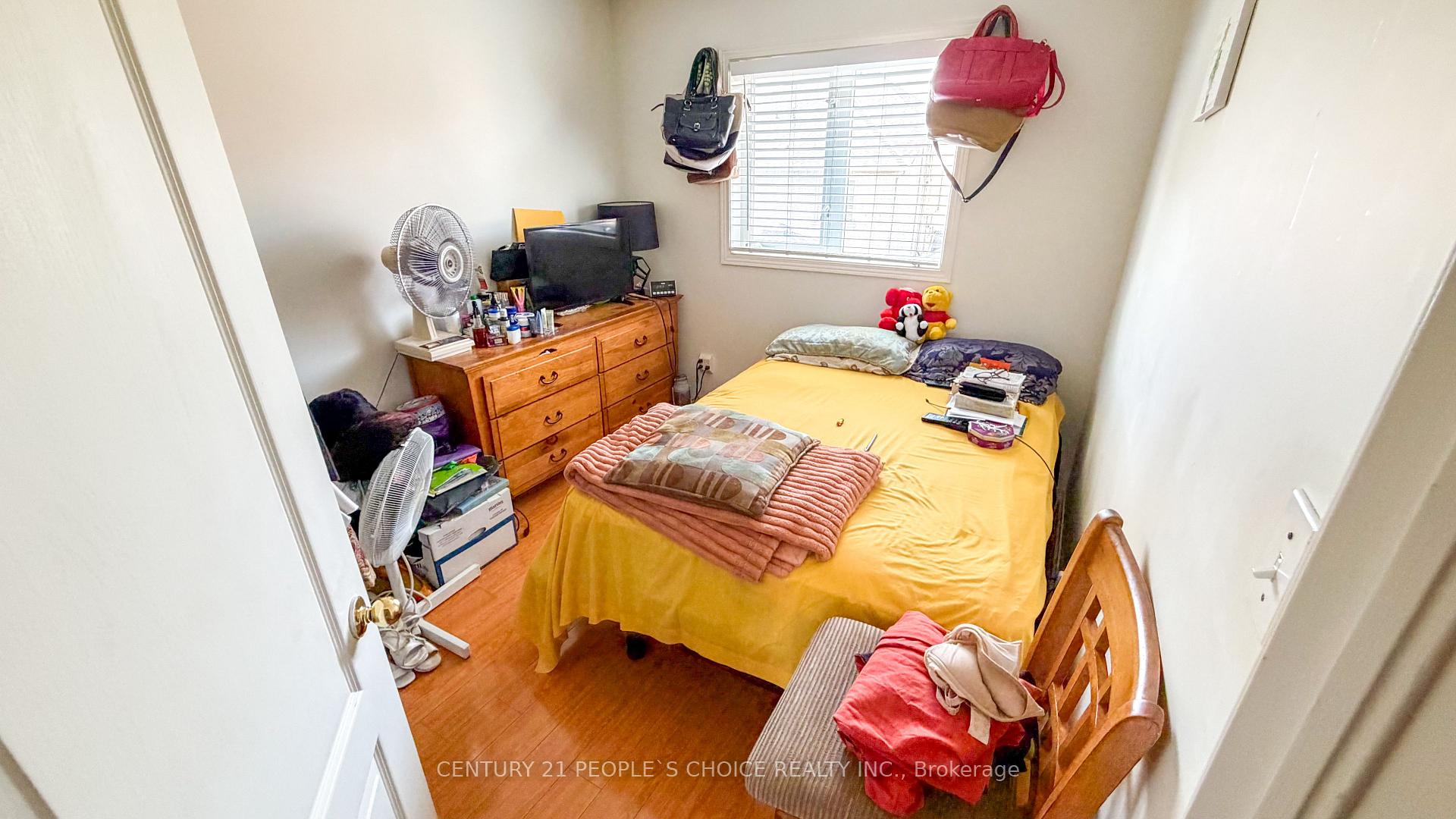 Photo 21 of 20 Belinda Drive, Brampton, Fletcher's Meadow — HOMEH