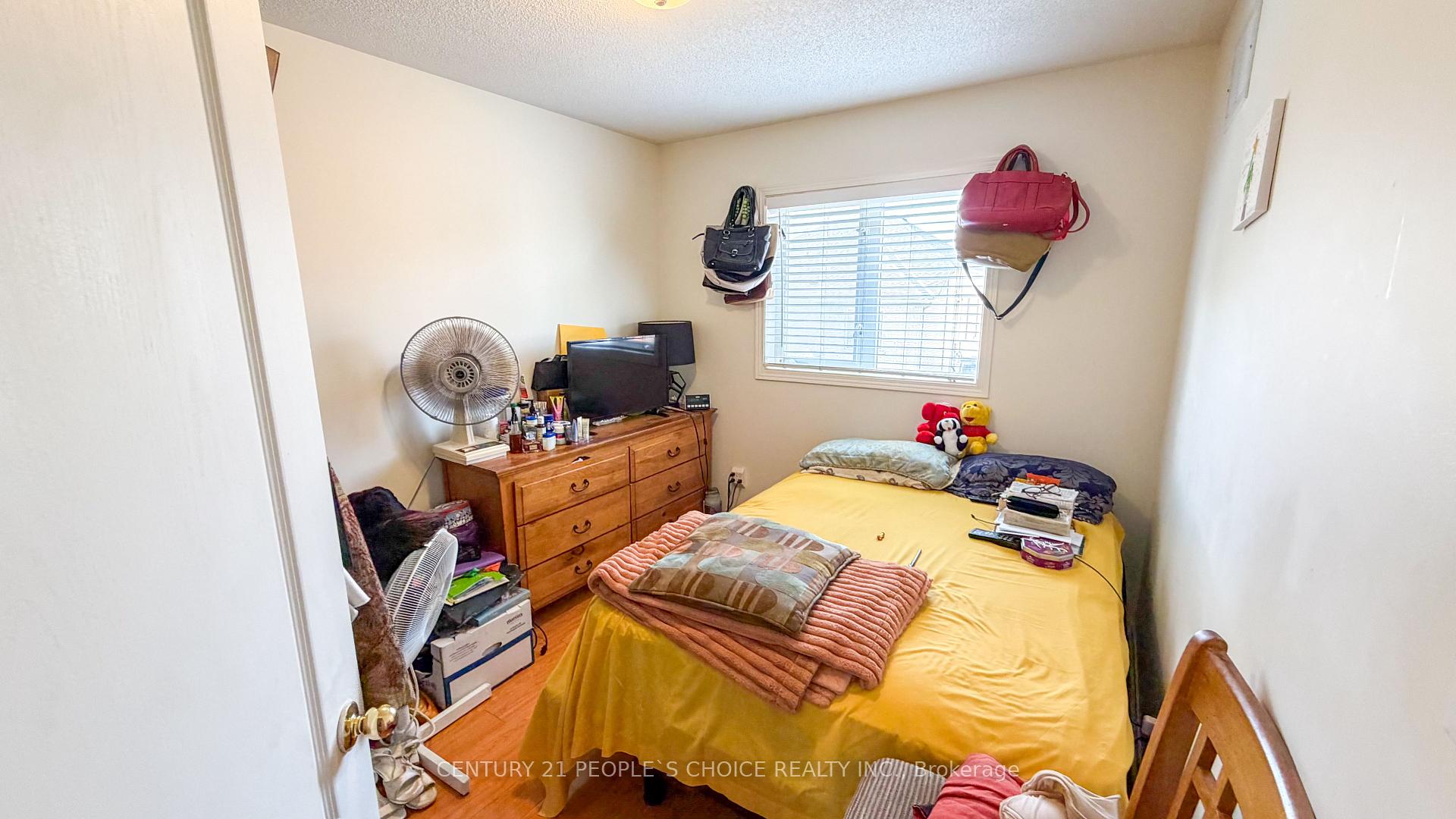 Photo 28 of 20 Belinda Drive, Brampton, Fletcher's Meadow — HOMEH