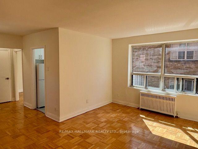 Photo 2 of Unit 110, 11 Anglesey Boulevard, Etobicoke, Edenbridge-Humber Valley — HOMEH