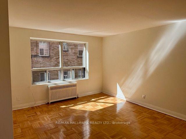 Photo 3 of Unit 110, 11 Anglesey Boulevard, Etobicoke, Edenbridge-Humber Valley — HOMEH