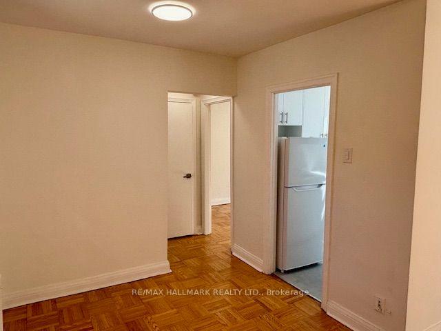 Photo 4 of Unit 110, 11 Anglesey Boulevard, Etobicoke, Edenbridge-Humber Valley — HOMEH