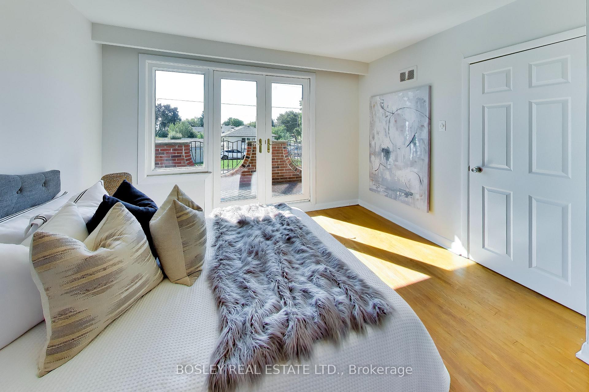 Photo 19 of 74 Raven Road, North York, Rustic — HOMEH