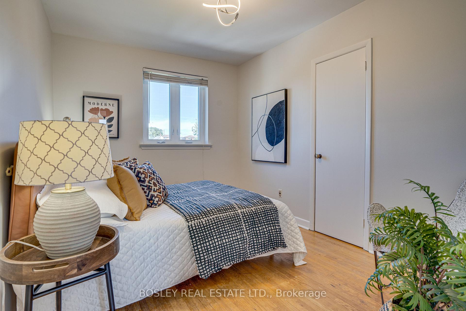 Photo 23 of 74 Raven Road, North York, Rustic — HOMEH