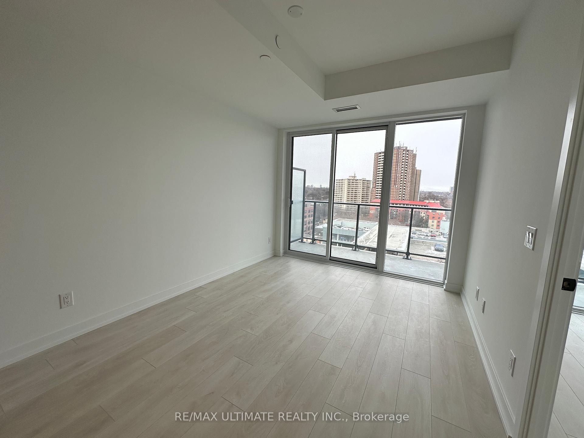 Photo 6 of Unit 1022, 5 Defries Street, Toronto, Regent Park — HOMEH