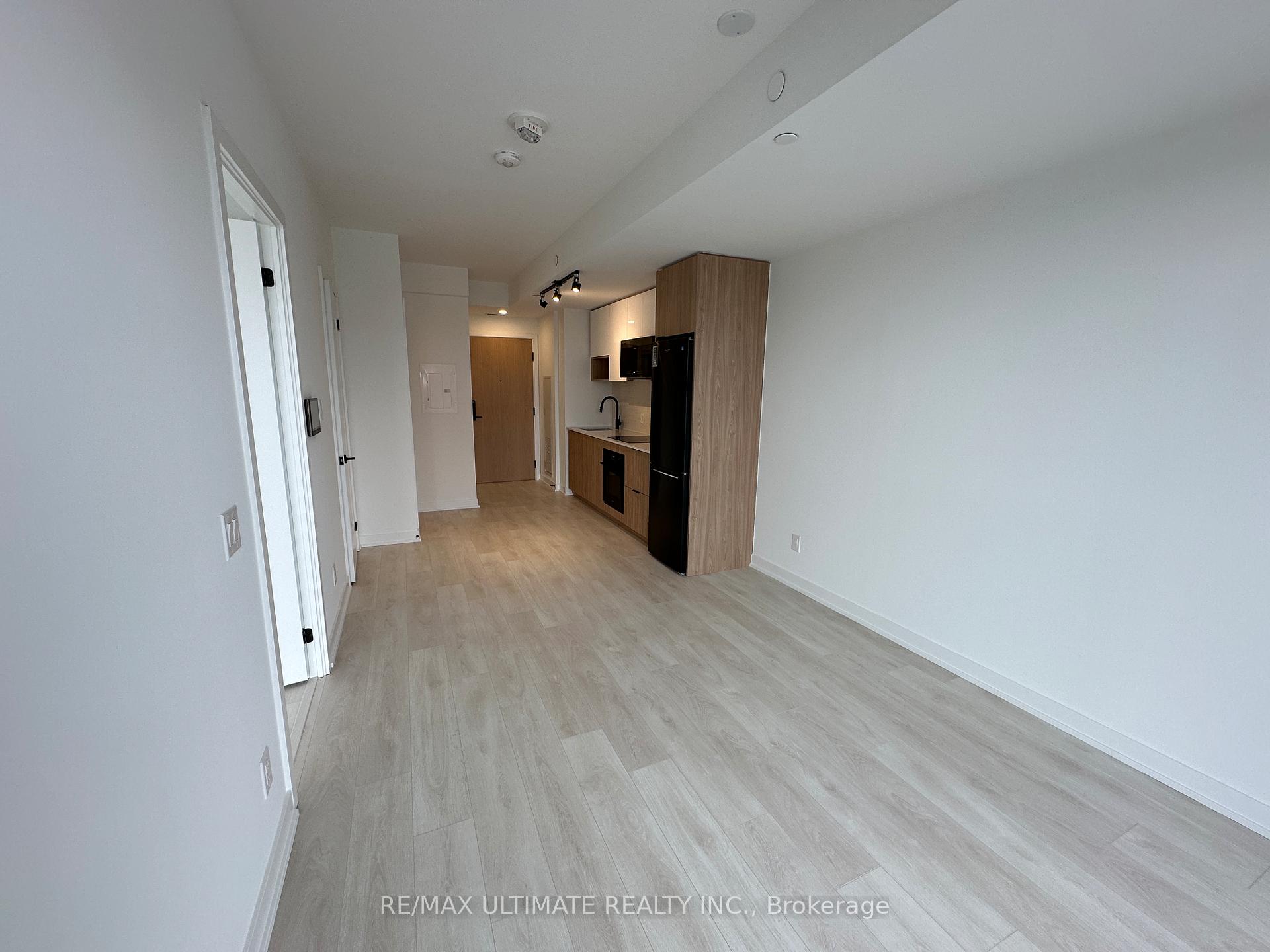 Photo 7 of Unit 1022, 5 Defries Street, Toronto, Regent Park — HOMEH
