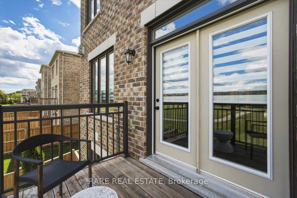 Photo 13 of 89 William Durie Way, North York, Newtonbrook West — HOMEH