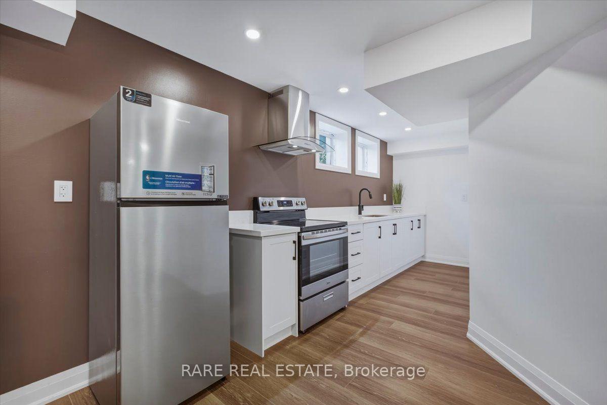 Photo 37 of 89 William Durie Way, North York, Newtonbrook West — HOMEH