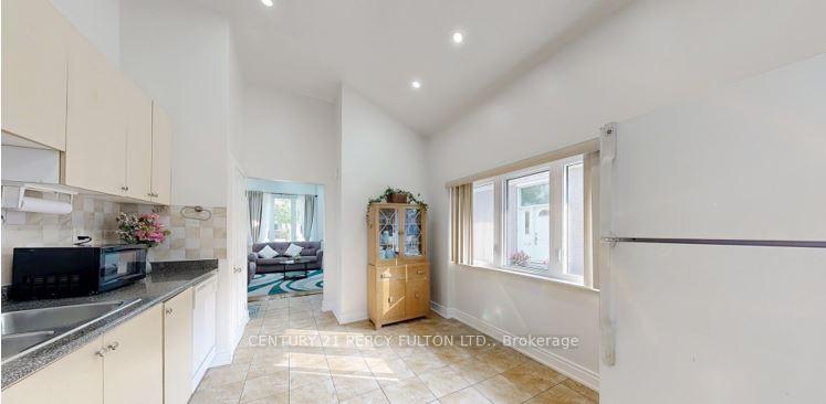 Photo 9 of 140 Benleigh Drive, Scarborough, Woburn — HOMEH