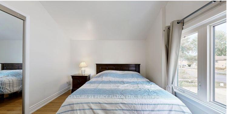 Photo 15 of 140 Benleigh Drive, Scarborough, Woburn — HOMEH