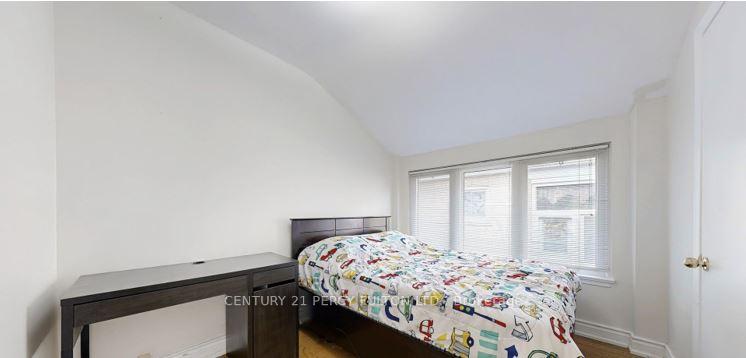 Photo 18 of 140 Benleigh Drive, Scarborough, Woburn — HOMEH