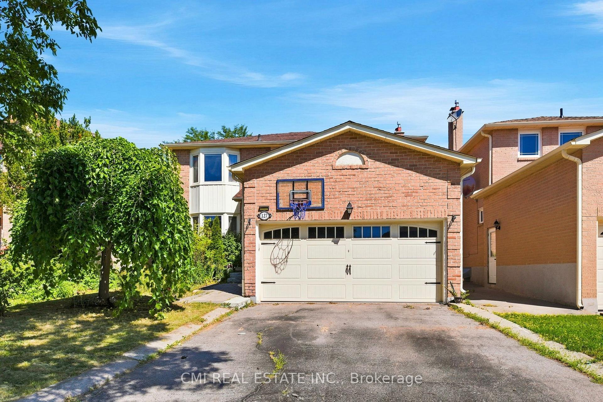 Photo 2 of 127 O'connor Crescent, Richmond Hill, North Richvale — HOMEH