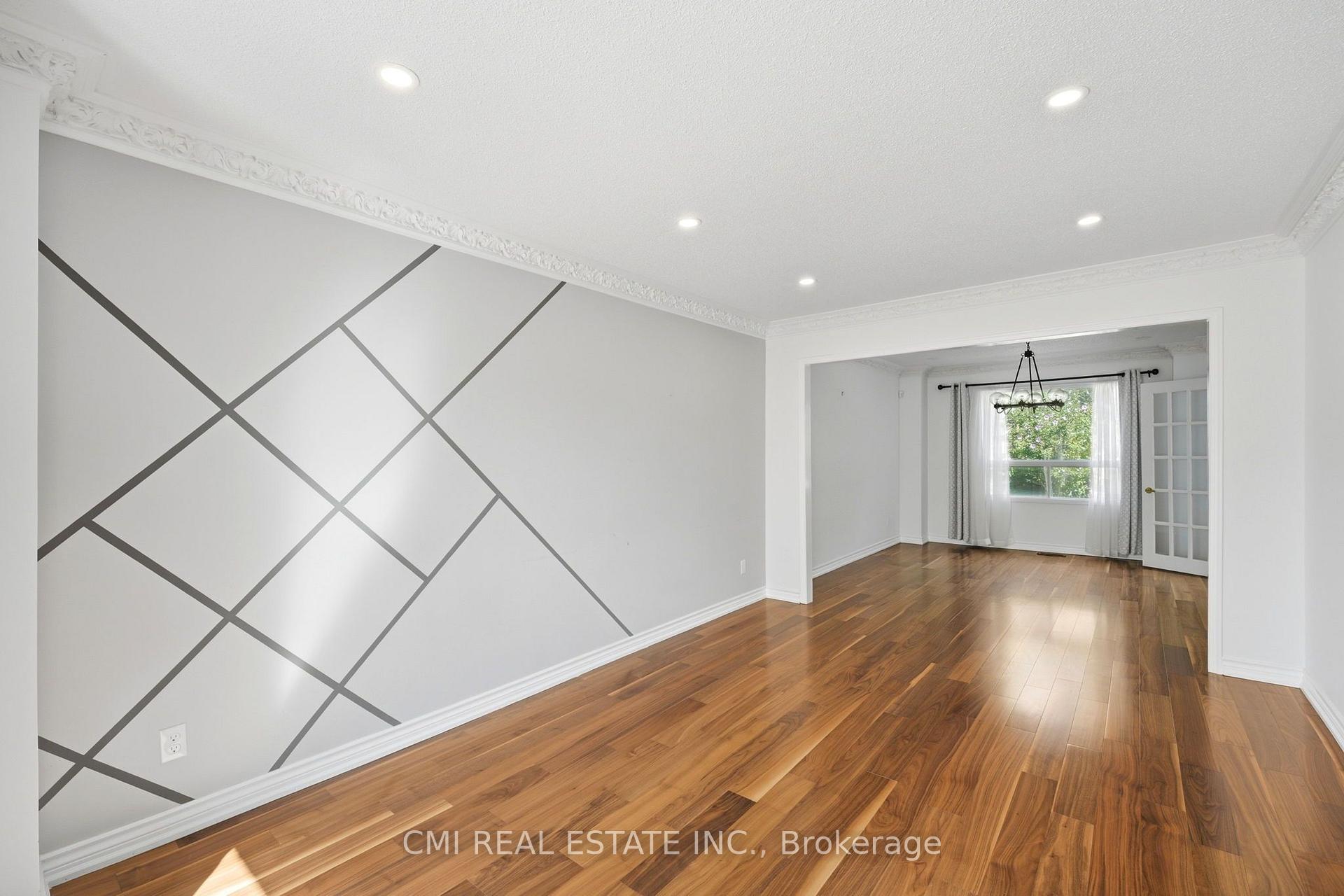 Photo 11 of 127 O'connor Crescent, Richmond Hill, North Richvale — HOMEH
