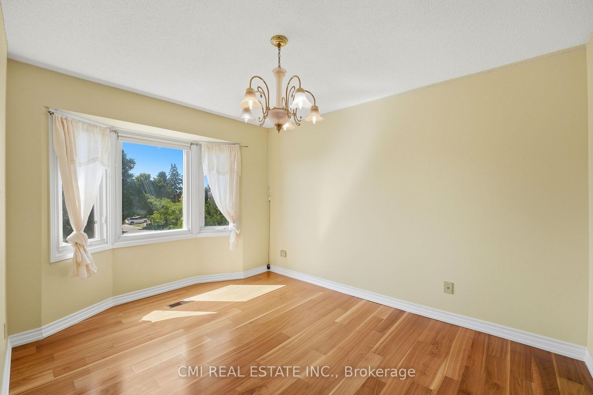 Photo 24 of 127 O'connor Crescent, Richmond Hill, North Richvale — HOMEH