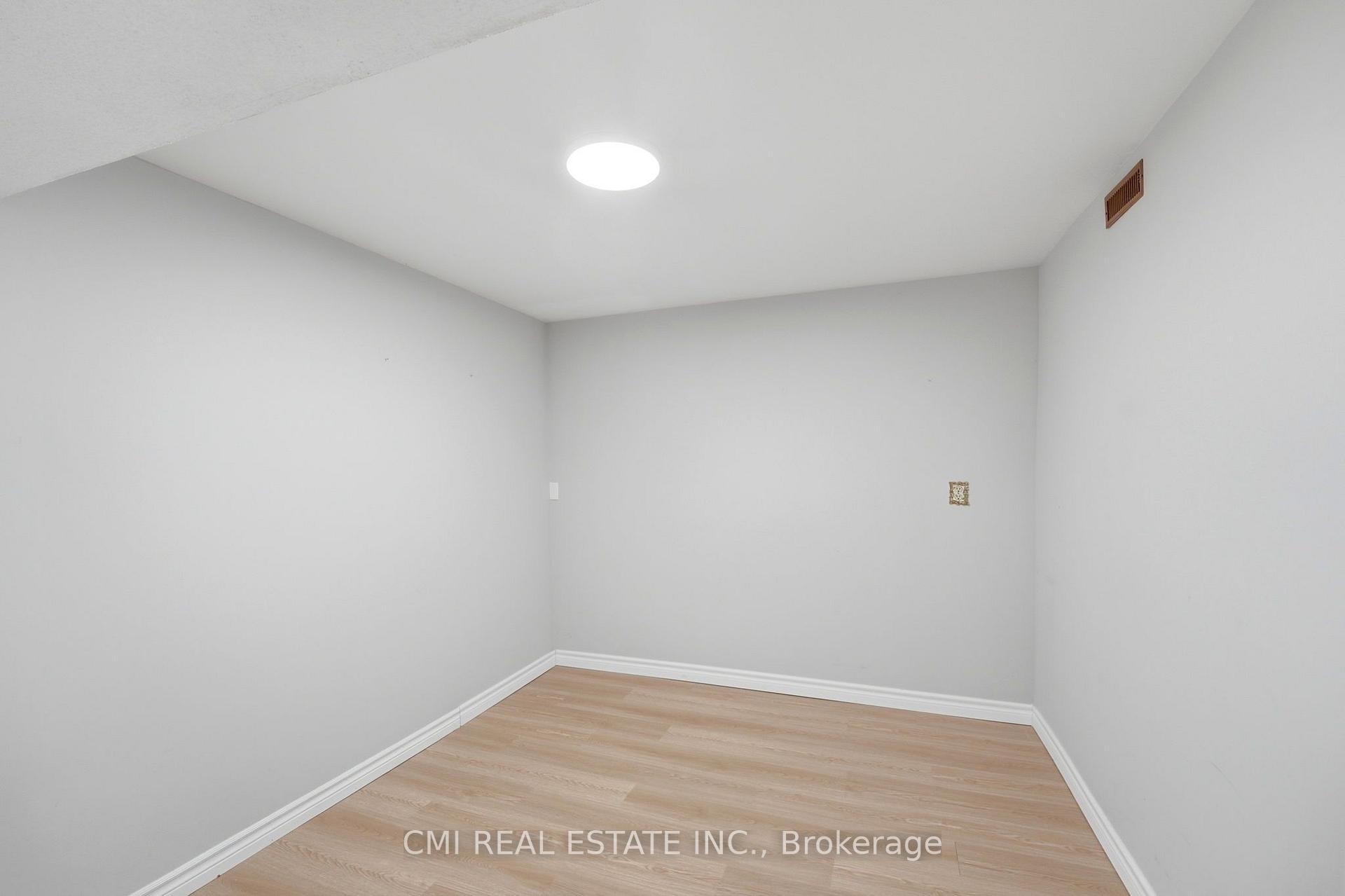 Photo 34 of 127 O'connor Crescent, Richmond Hill, North Richvale — HOMEH