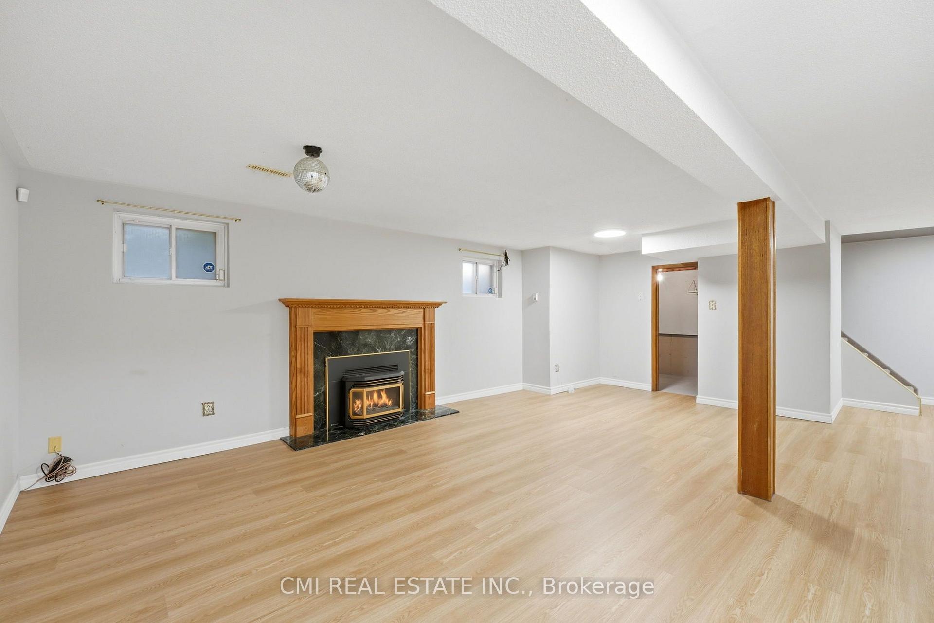 Photo 35 of 127 O'connor Crescent, Richmond Hill, North Richvale — HOMEH