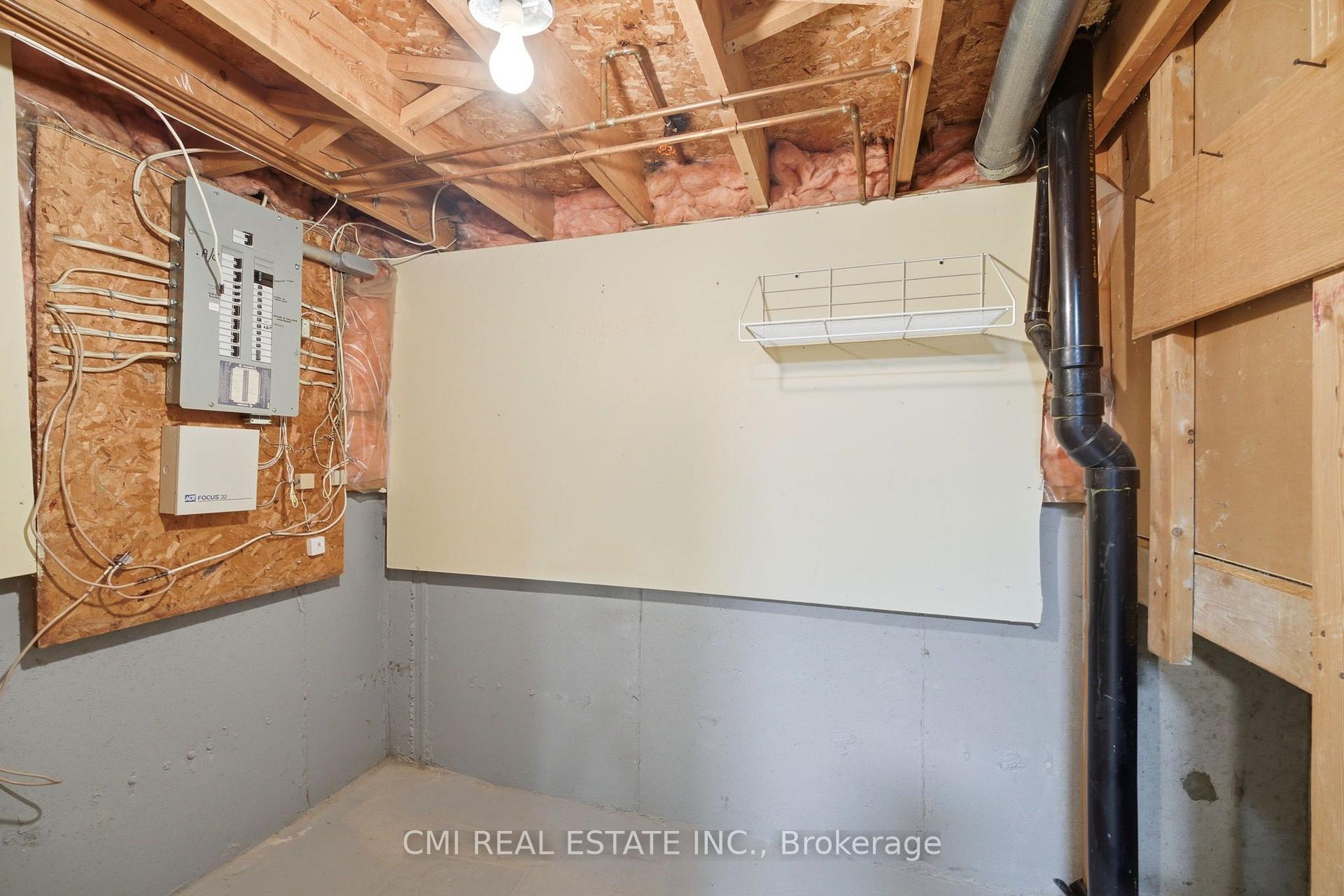 Photo 37 of 127 O'connor Crescent, Richmond Hill, North Richvale — HOMEH