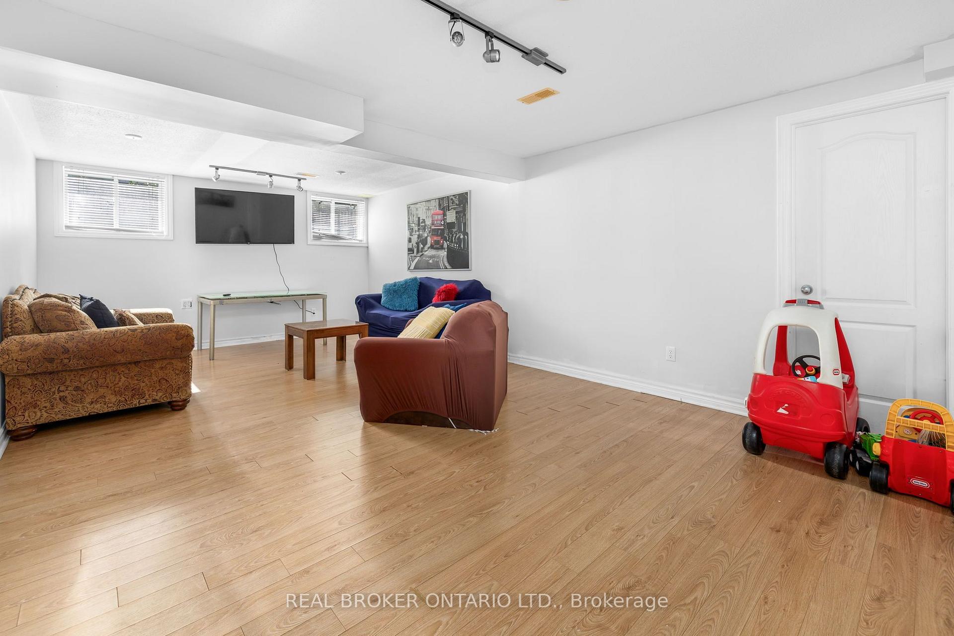 Photo 27 of 234 Deerfox Drive, Ottawa, Barrhaven - Longfields — HOMEH