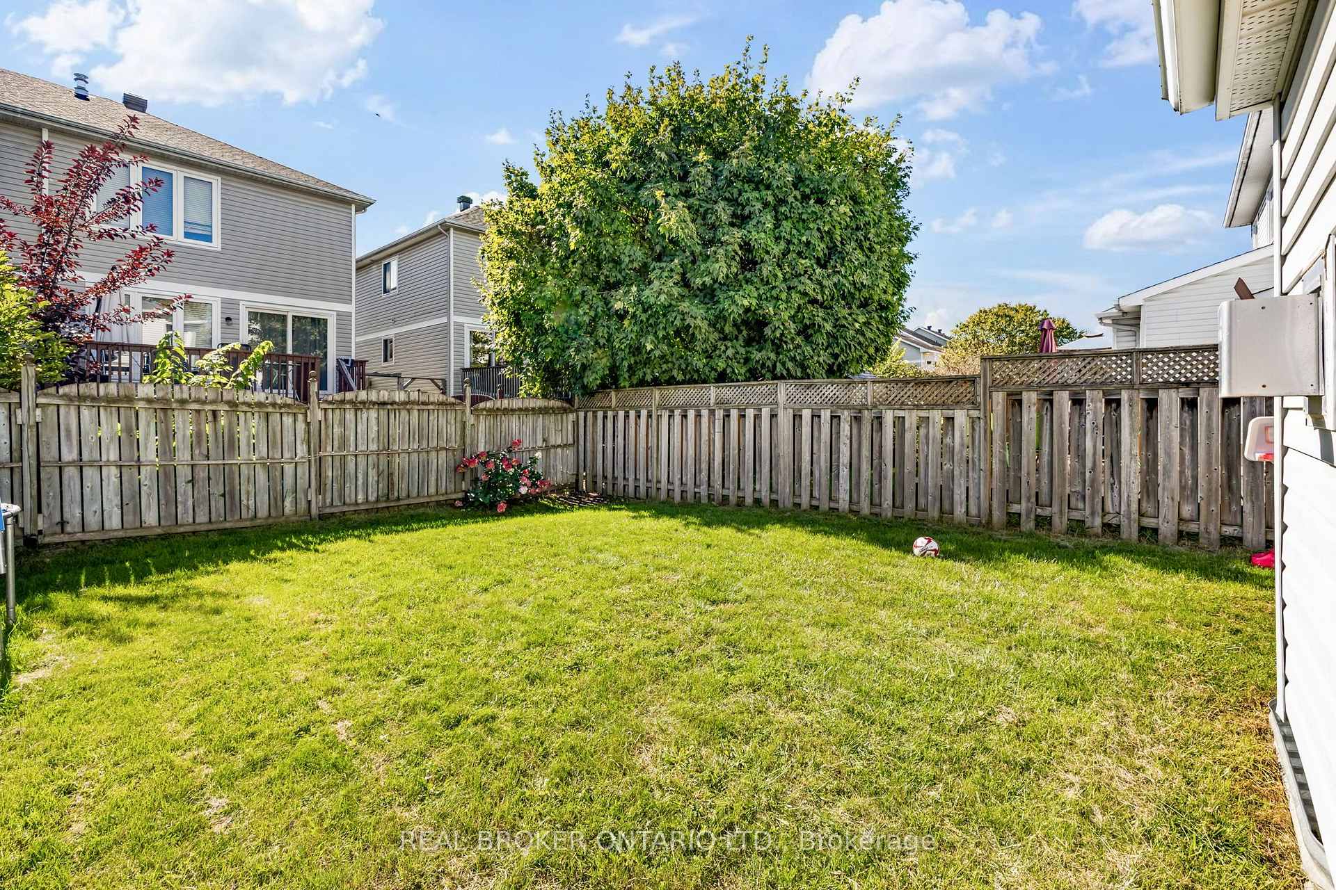 Photo 30 of 234 Deerfox Drive, Ottawa, Barrhaven - Longfields — HOMEH