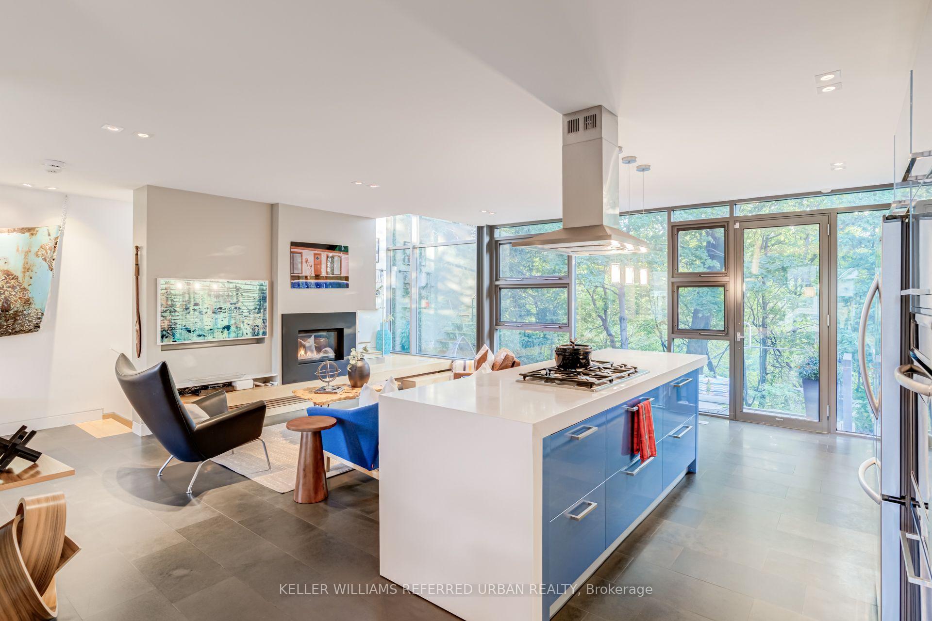 Photo 6 of 28 Beaucourt Road, Etobicoke, Stonegate-Queensway — HOMEH
