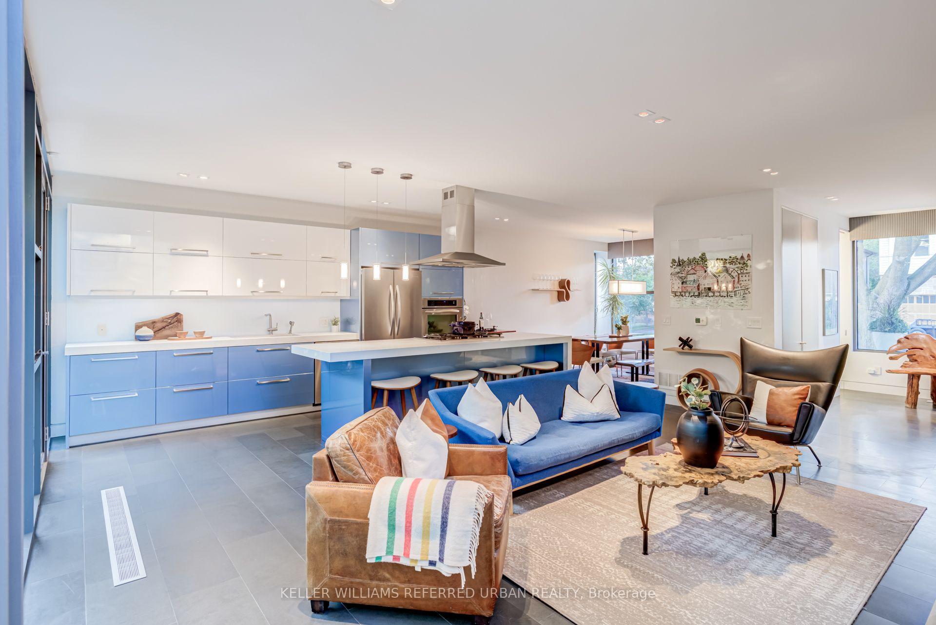 Photo 7 of 28 Beaucourt Road, Etobicoke, Stonegate-Queensway — HOMEH