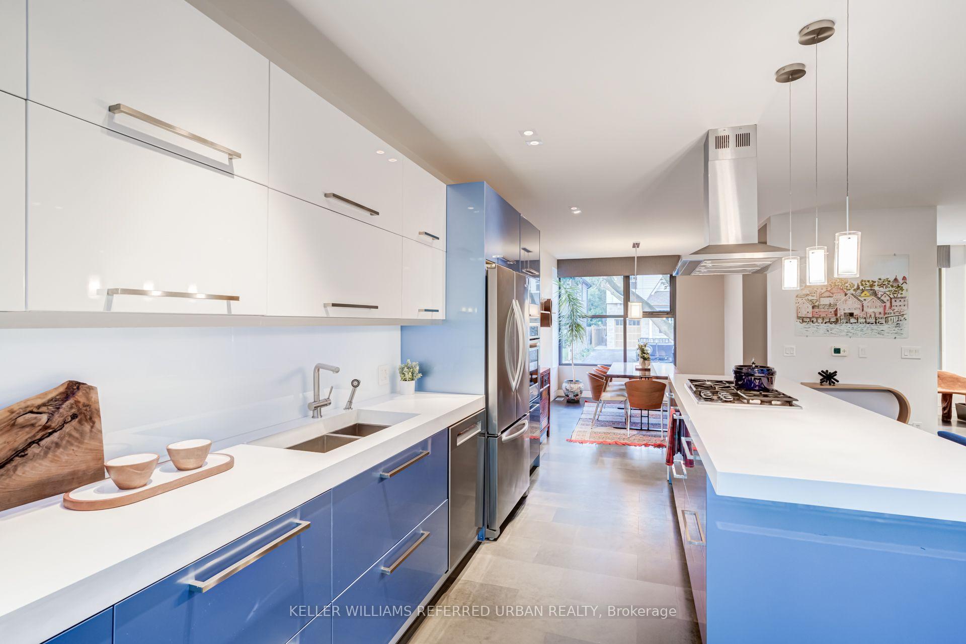 Photo 12 of 28 Beaucourt Road, Etobicoke, Stonegate-Queensway — HOMEH