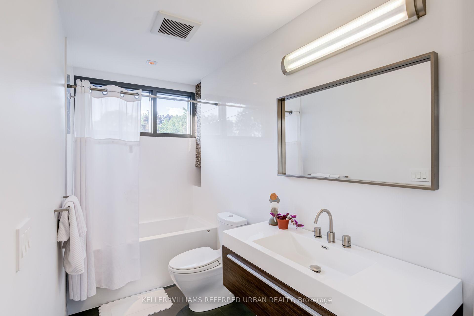 Photo 30 of 28 Beaucourt Road, Etobicoke, Stonegate-Queensway — HOMEH