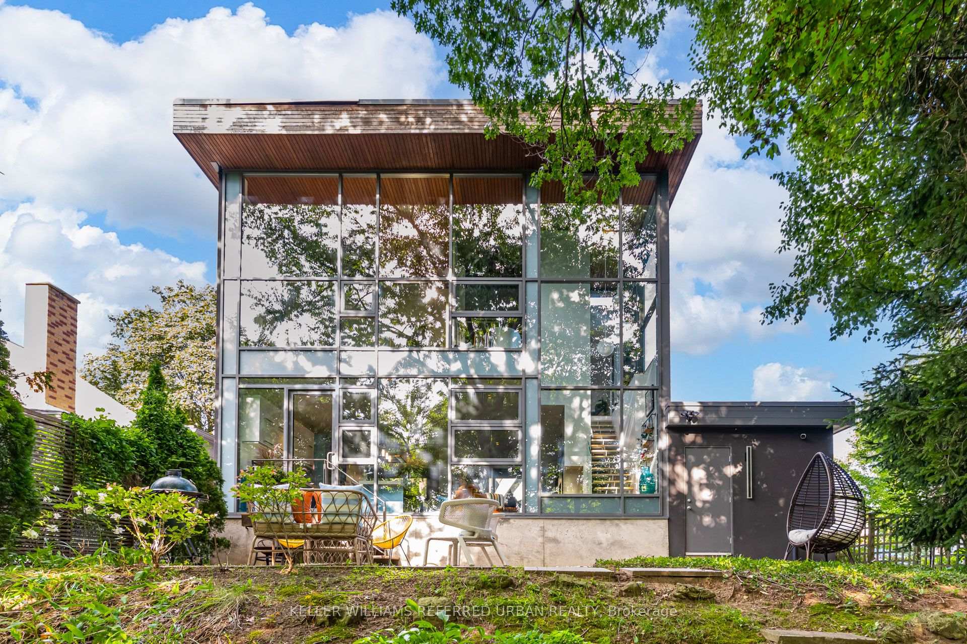 Photo 34 of 28 Beaucourt Road, Etobicoke, Stonegate-Queensway — HOMEH