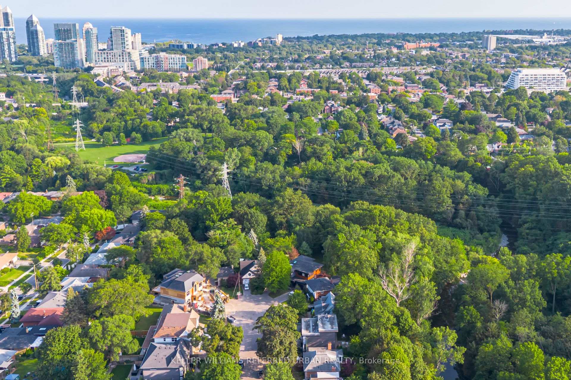 Photo 47 of 28 Beaucourt Road, Etobicoke, Stonegate-Queensway — HOMEH