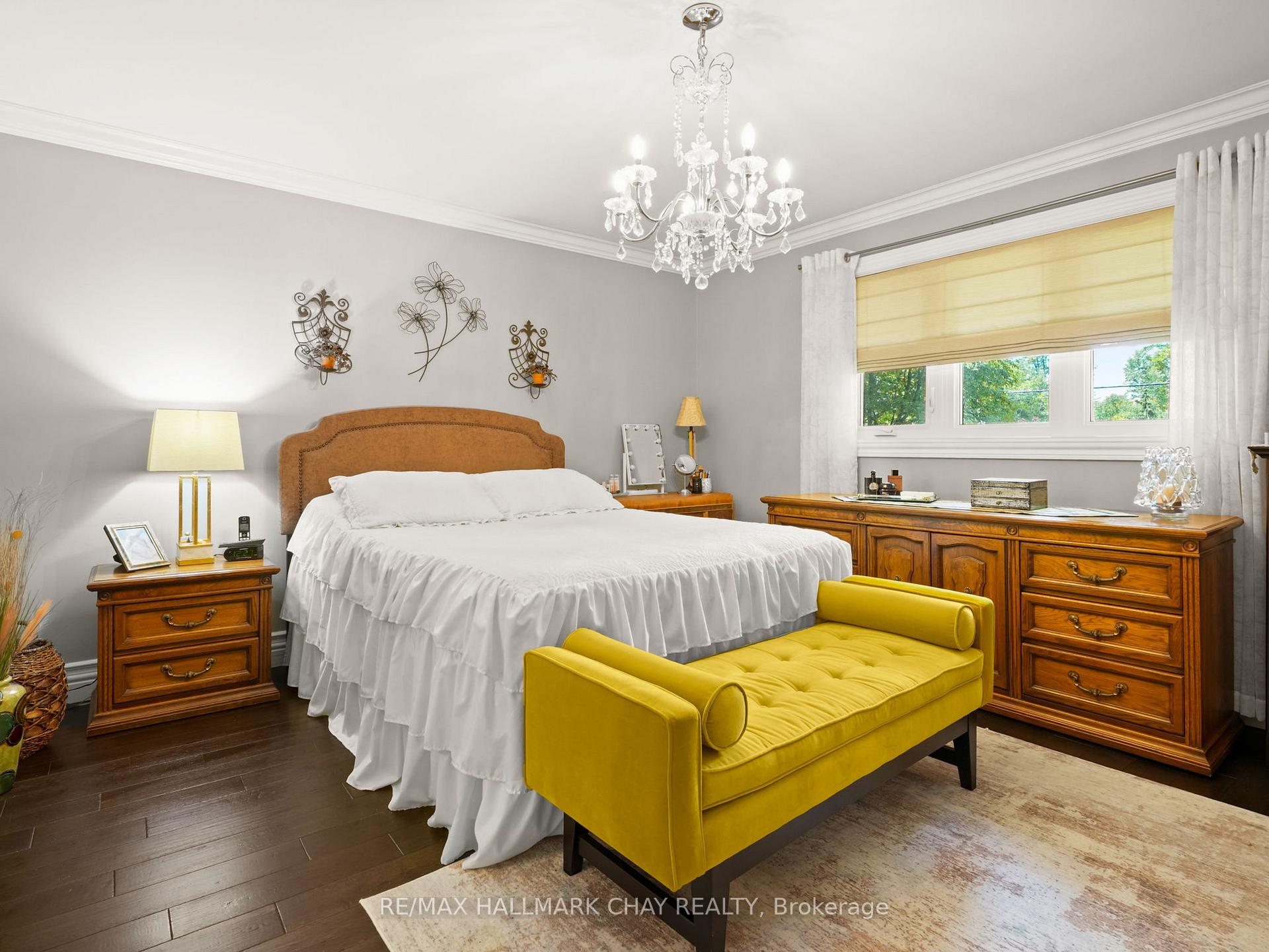 Photo 22 of 20 Downer Crescent, Wasaga Beach — HOMEH