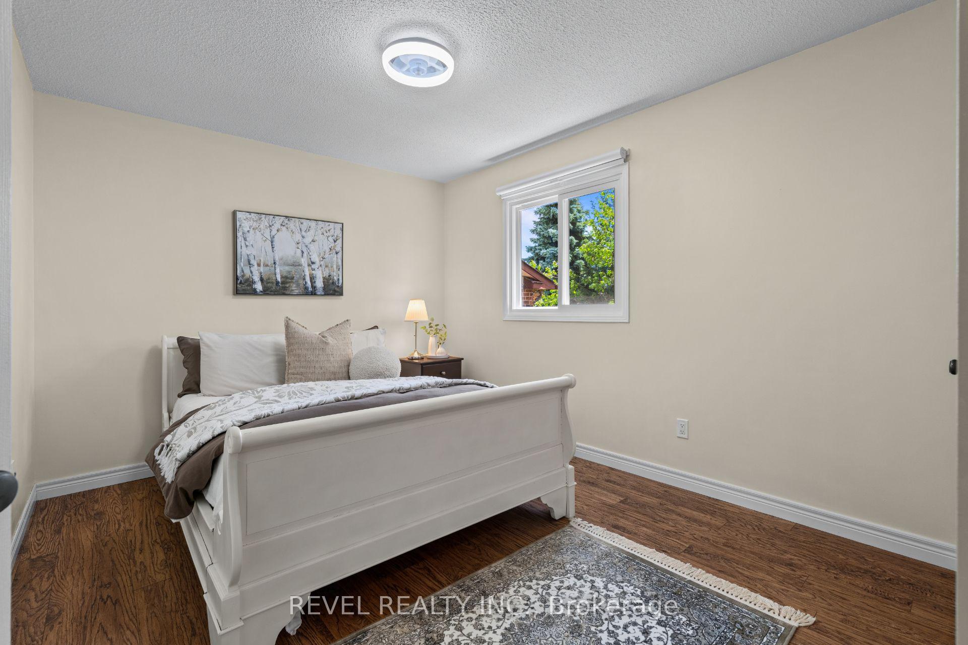 Photo 28 of 1610 Heathside Crescent, Pickering, Liverpool — HOMEH