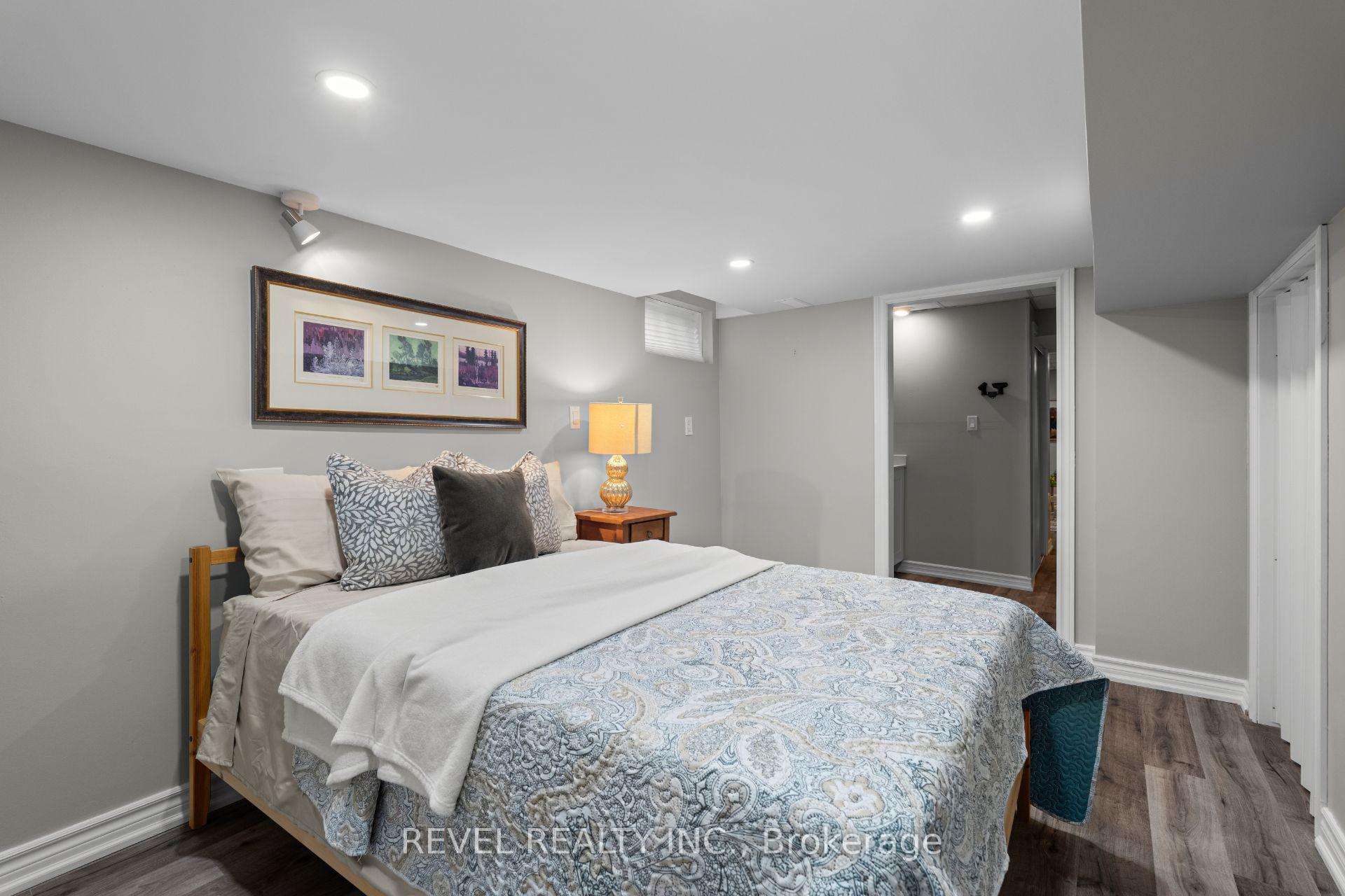 Photo 37 of 1610 Heathside Crescent, Pickering, Liverpool — HOMEH