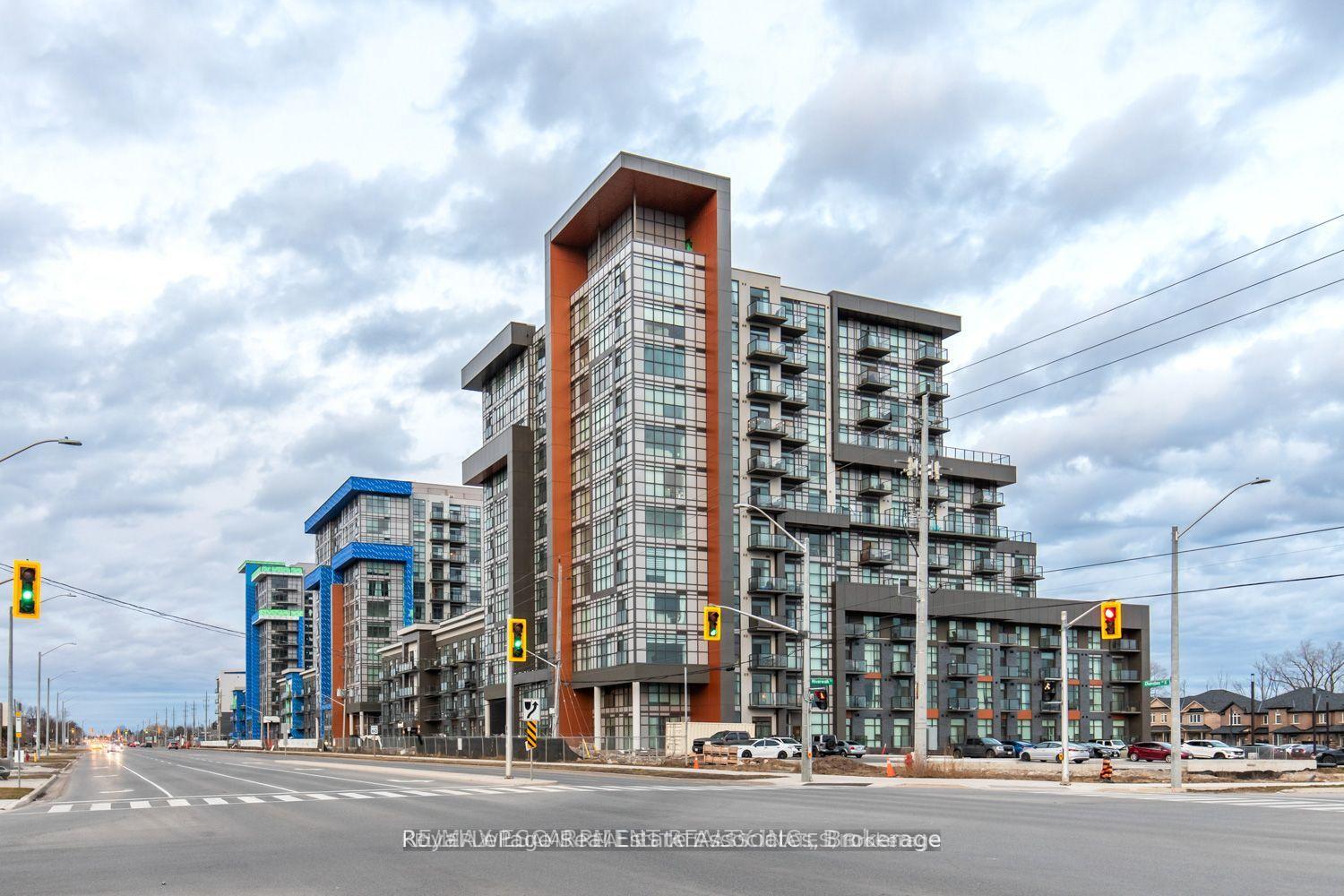 Photo of Unit 215, 460 Dundas Street E