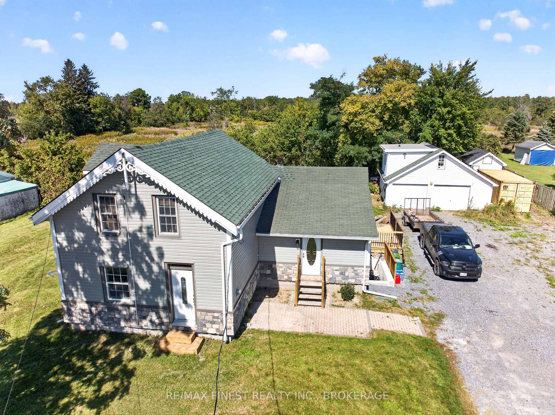 Photo 2 of 1069 Sunnyside Road, Kingston, City North of 401 — HOMEH