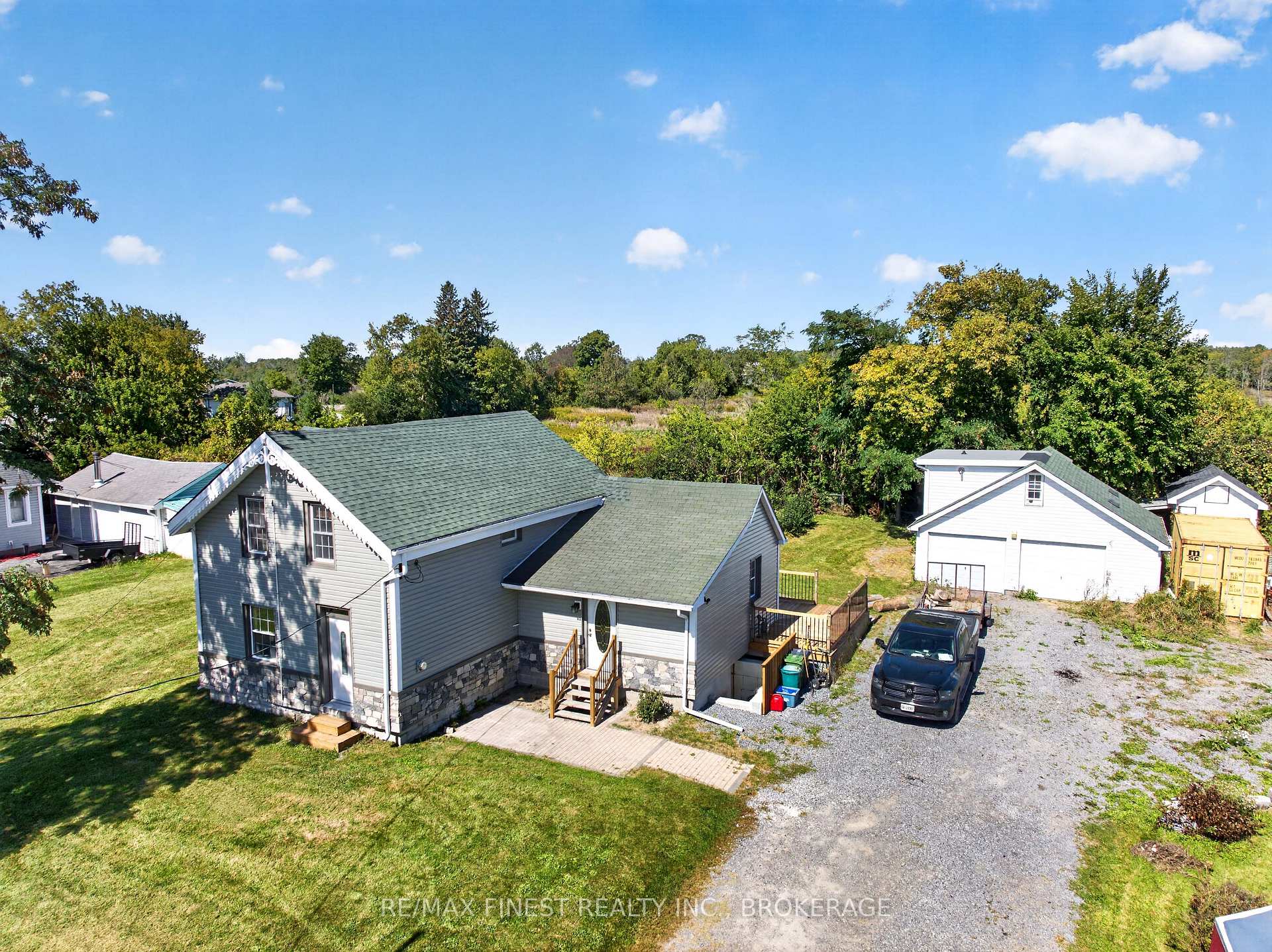 Photo 18 of 1069 Sunnyside Road, Kingston, City North of 401 — HOMEH