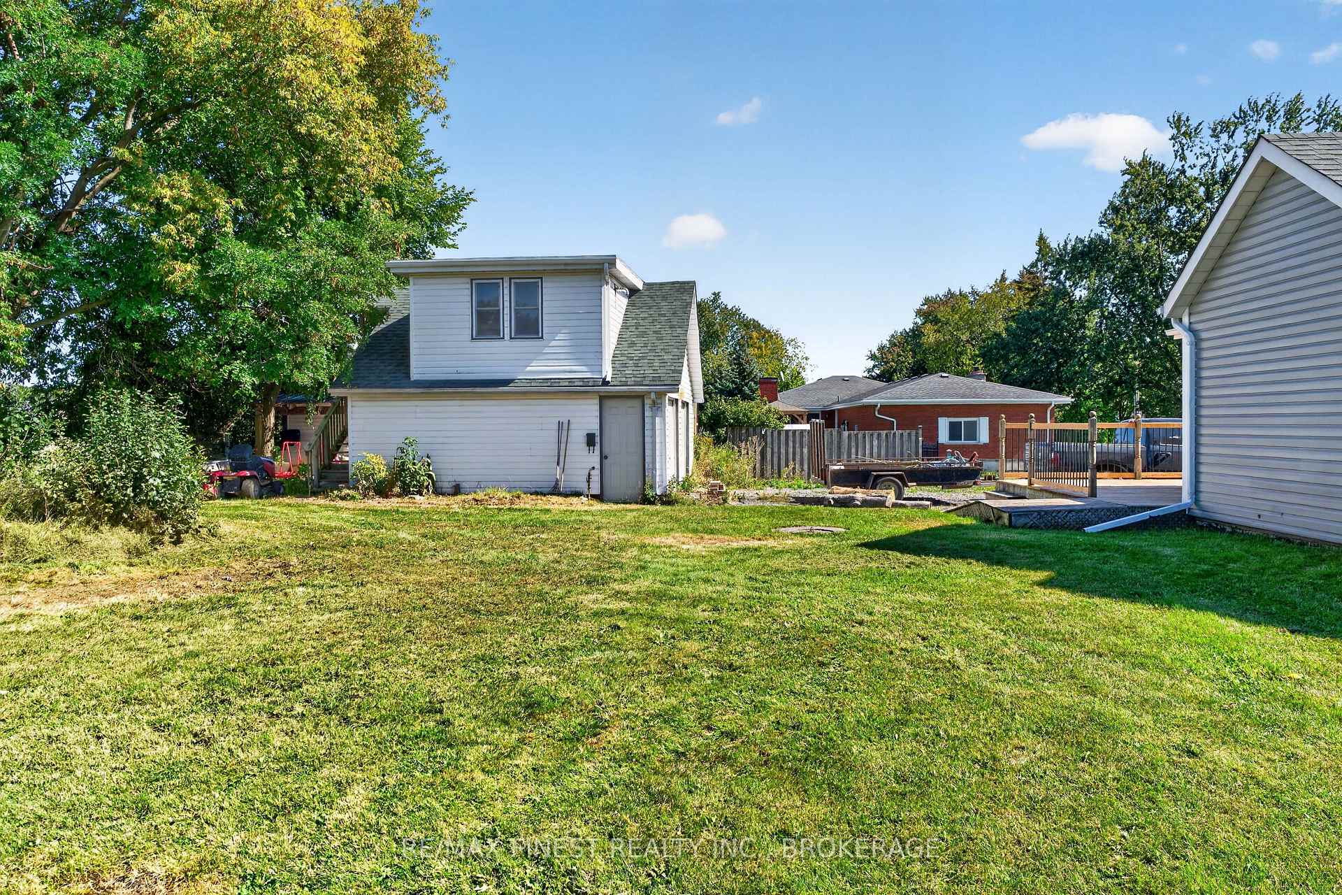 Photo 35 of 1069 Sunnyside Road, Kingston, City North of 401 — HOMEH