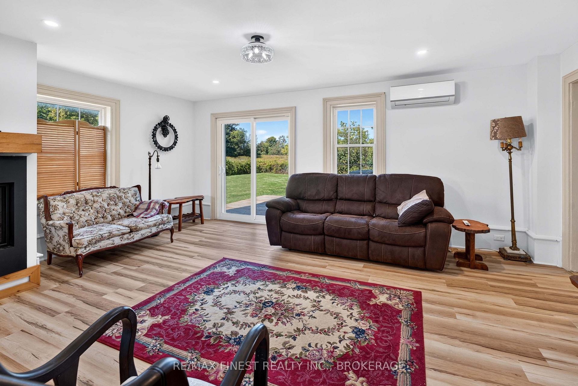 Photo 27 of 1069 Sunnyside Road, Kingston, City North of 401 — HOMEH