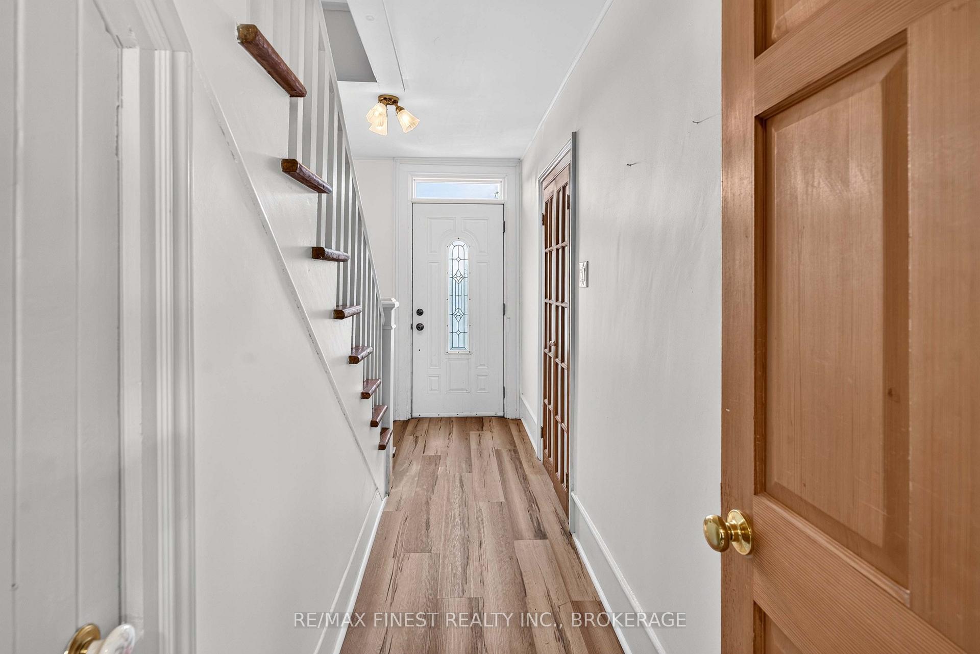Photo 30 of 1069 Sunnyside Road, Kingston, City North of 401 — HOMEH