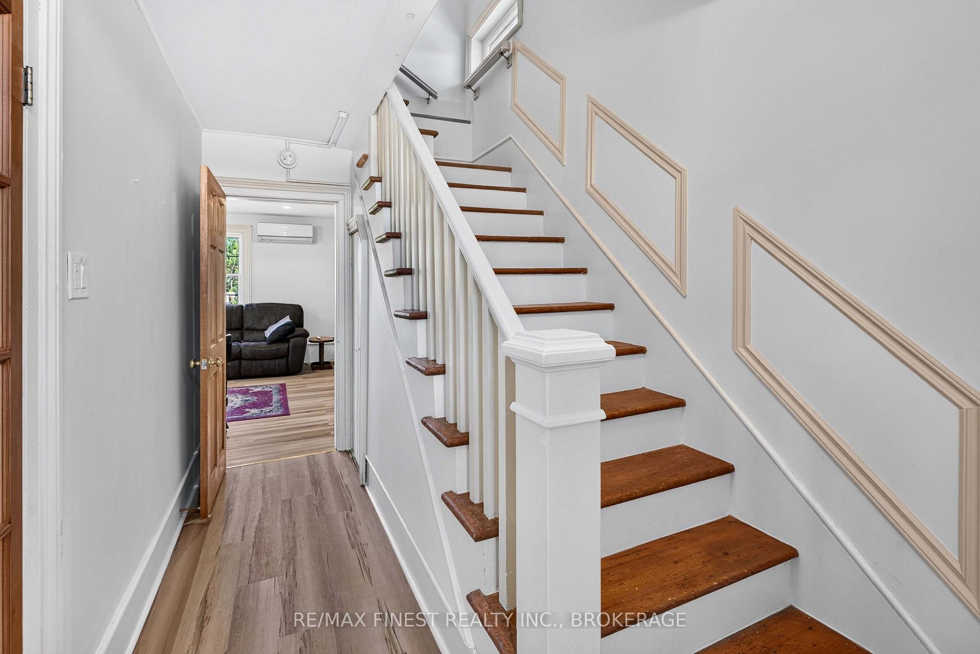 Photo 32 of 1069 Sunnyside Road, Kingston, City North of 401 — HOMEH