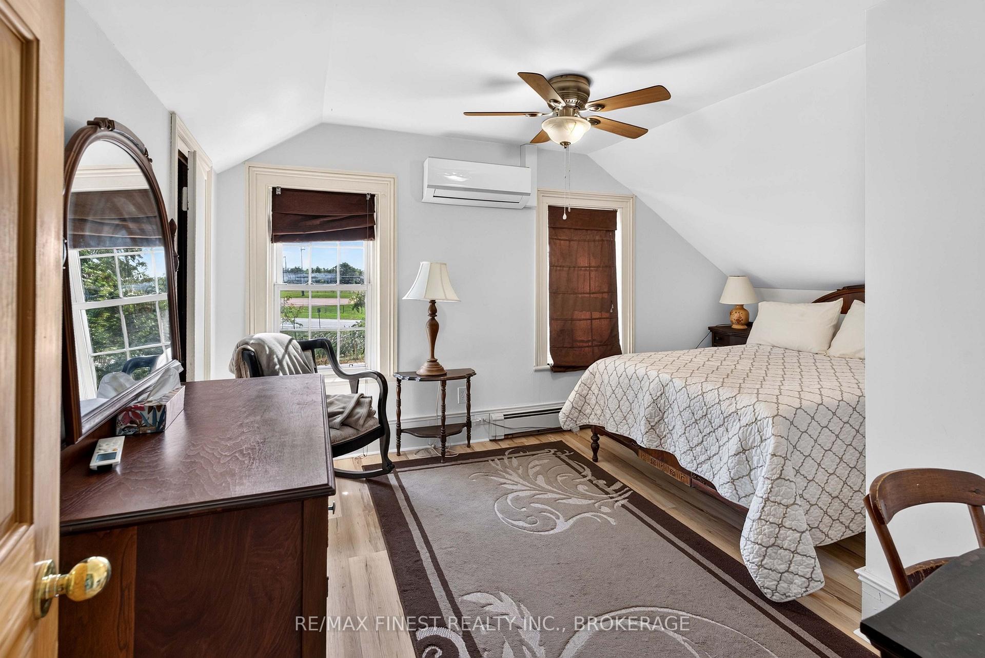 Photo 41 of 1069 Sunnyside Road, Kingston, City North of 401 — HOMEH