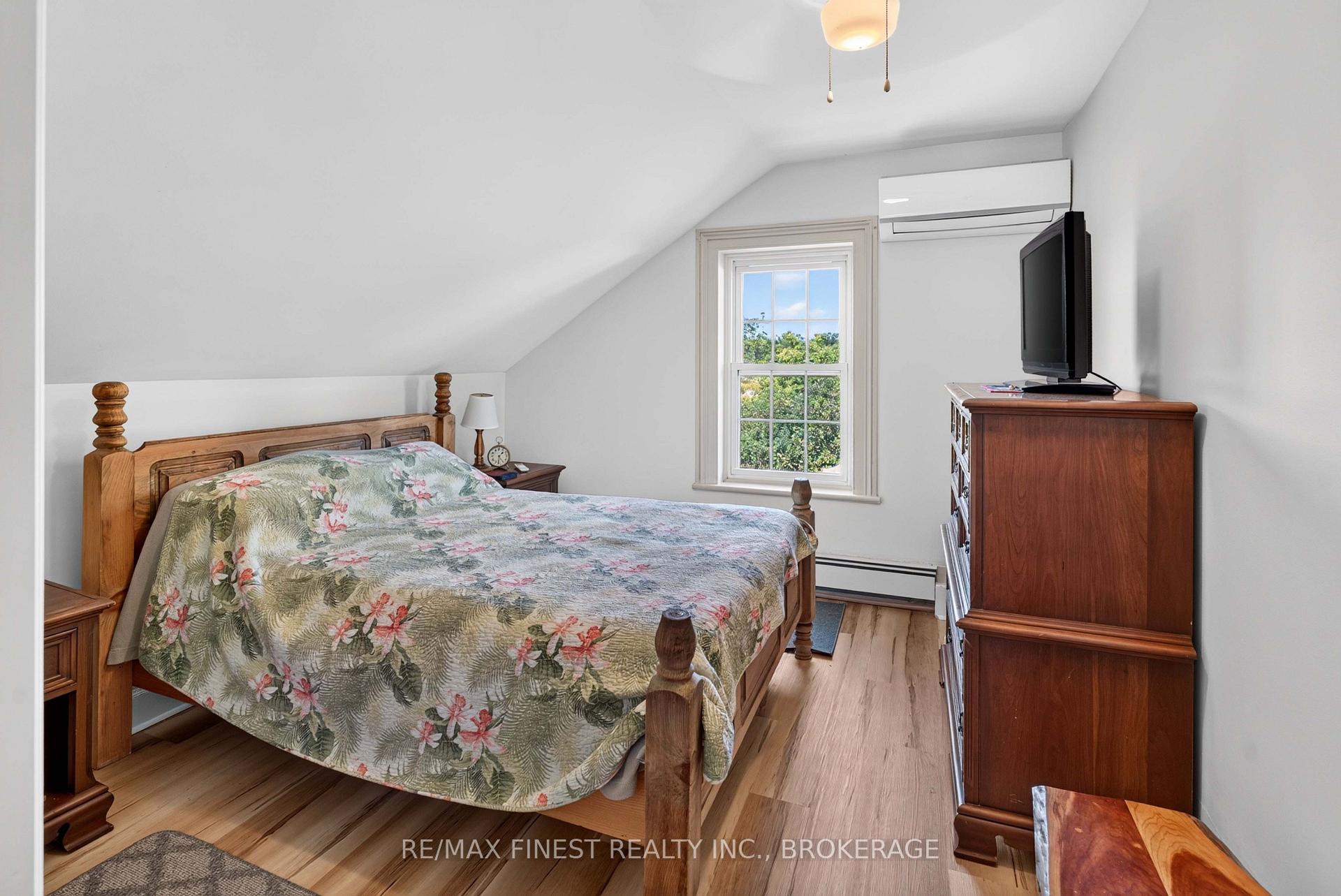Photo 43 of 1069 Sunnyside Road, Kingston, City North of 401 — HOMEH