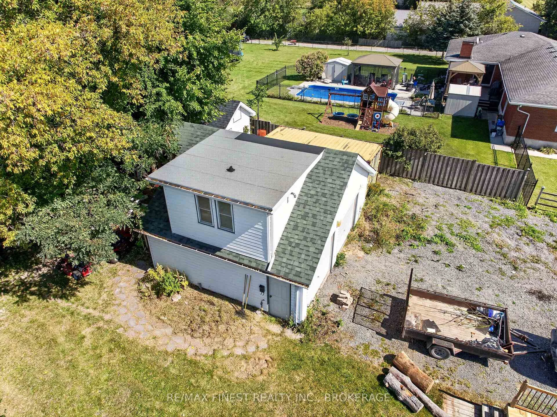 Photo 10 of 1069 Sunnyside Road, Kingston, City North of 401 — HOMEH