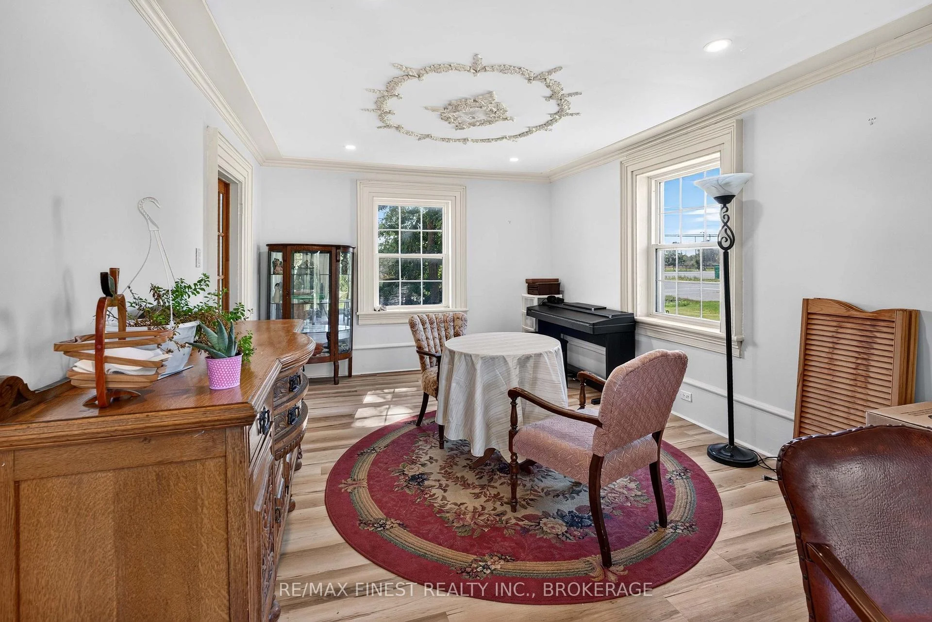 Photo 58 of 1069 Sunnyside Road, Kingston, City North of 401 — HOMEH