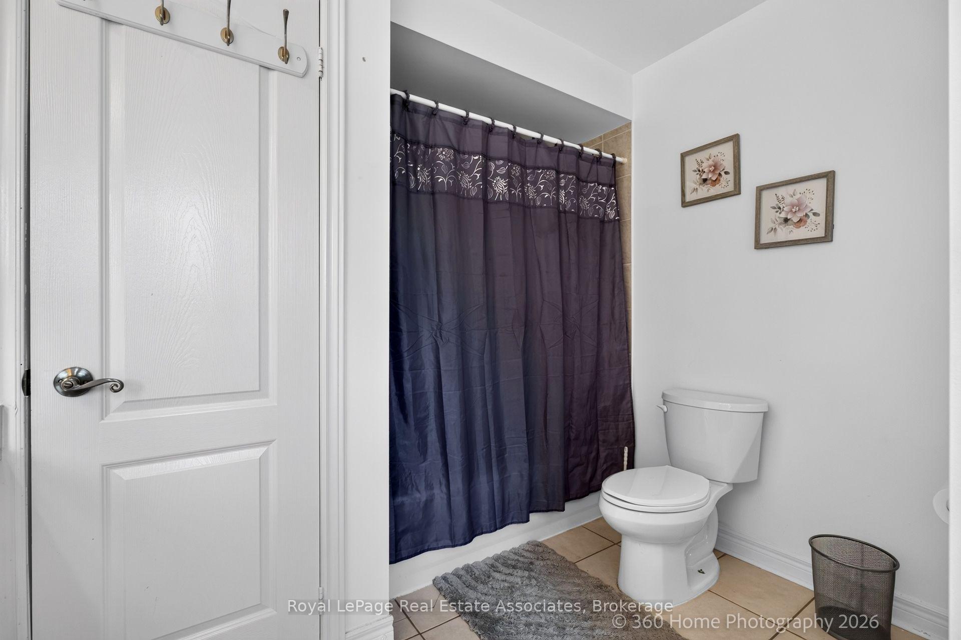 Photo 49 of 43 Hillsburgh Drive, Brampton, Fletcher's Meadow — HOMEH
