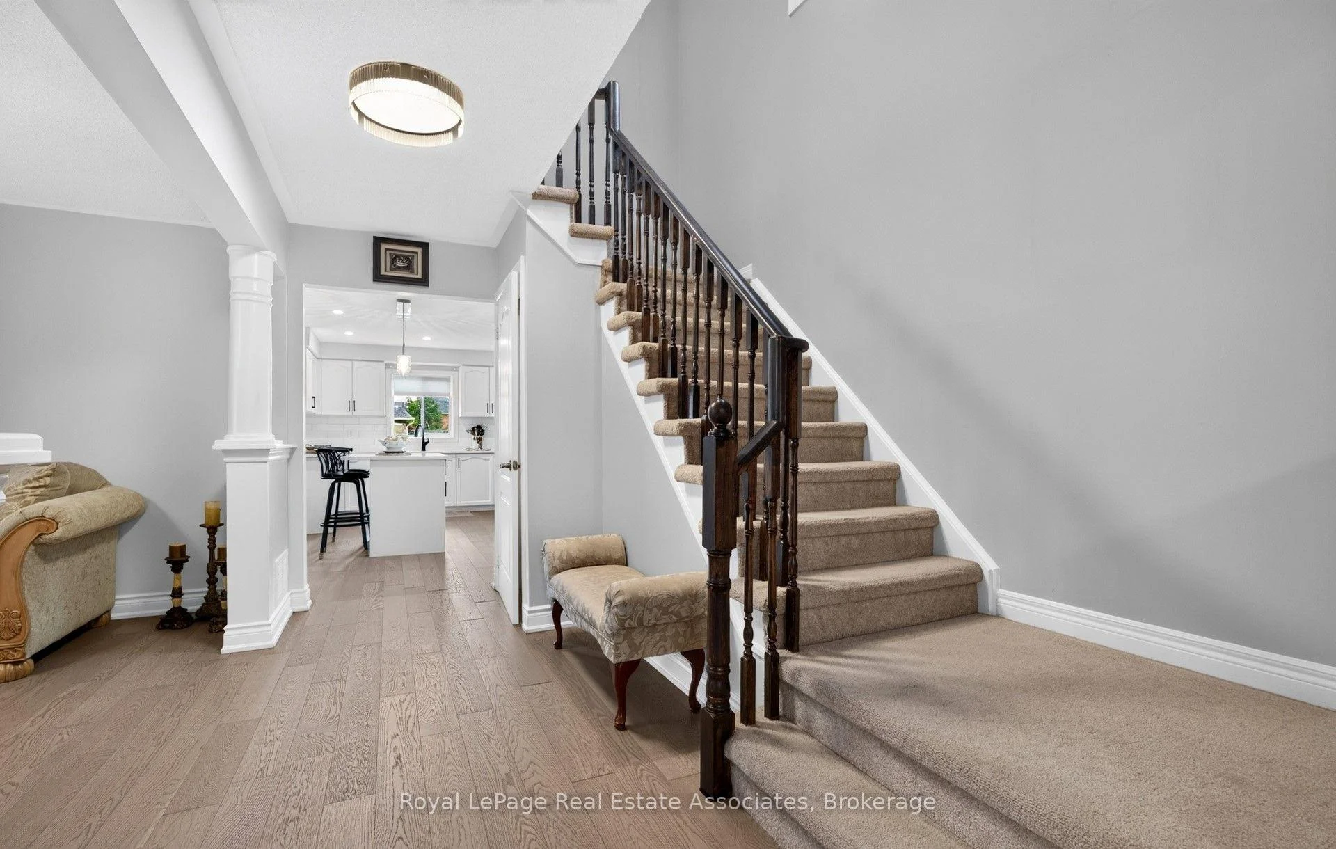 Photo 10 of 43 Hillsburgh Drive, Brampton, Fletcher's Meadow — HOMEH