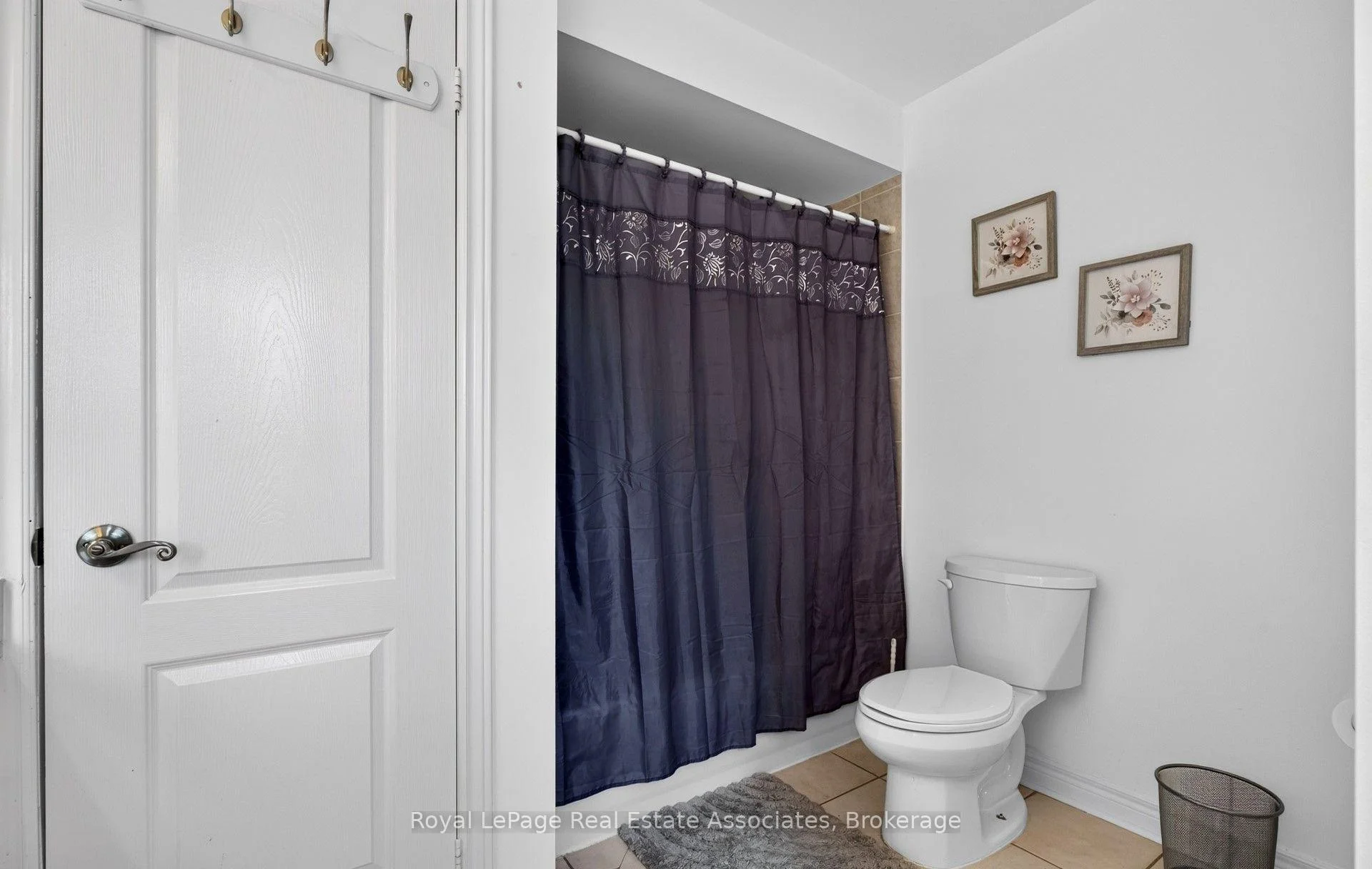 Photo 44 of 43 Hillsburgh Drive, Brampton, Fletcher's Meadow — HOMEH